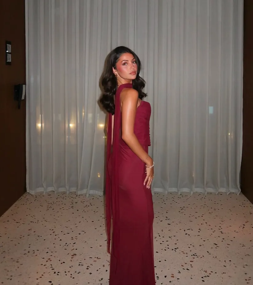 Women’s strapless bodycon maxi dress featuring a sleek, sculpting fit, clean straight neckline and floor-grazing length. Minimalist design flatters the waist and shoulders, ideal for weddings, galas or evening events paired with heels and a clutch.