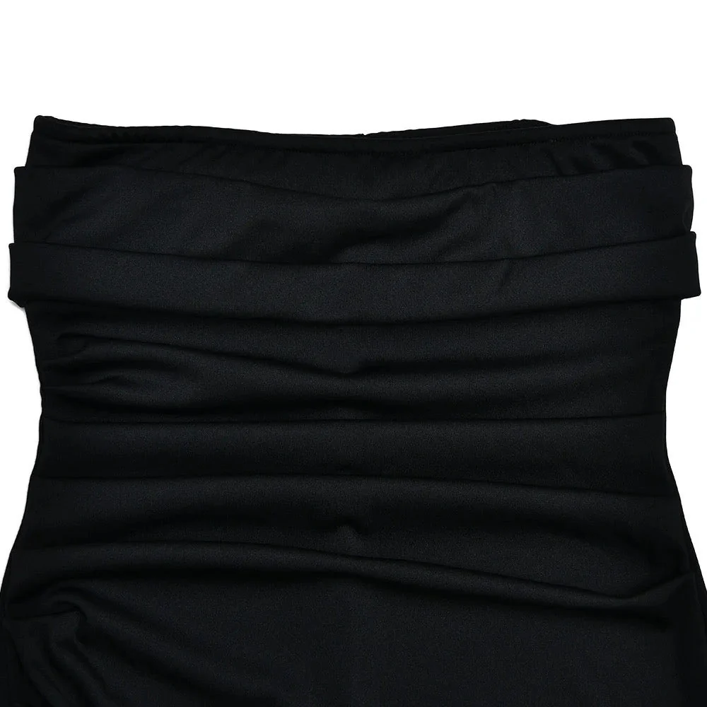 Elizabeth strapless slit maxi dress featuring side ruching that defines the waist, a fluid, crease-resistant drape and a refined side slit for easy movement. Stretch fabric molds to the body for a sculpted look. Composition: Polyester, Elastane.