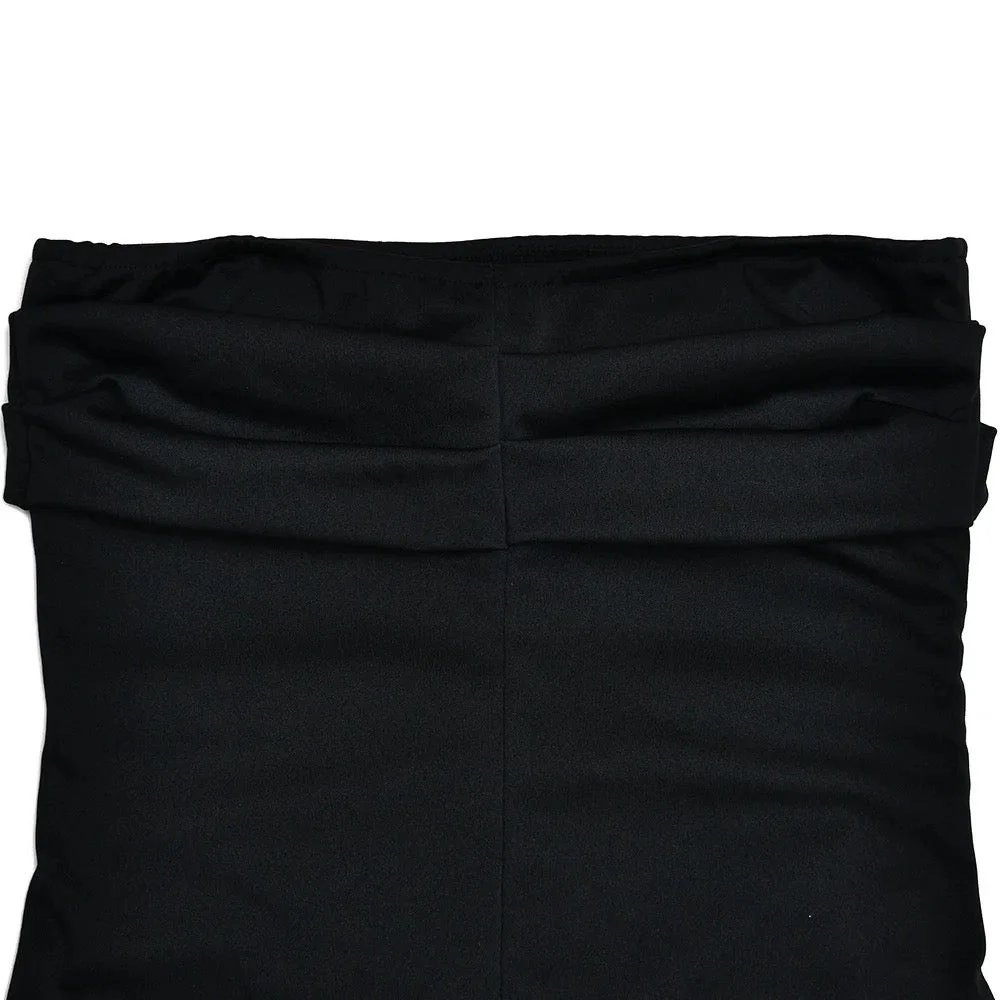 Elizabeth strapless slit maxi dress featuring side ruching that defines the waist, a fluid, crease-resistant drape and a refined side slit for easy movement. Stretch fabric molds to the body for a sculpted look. Composition: Polyester, Elastane.