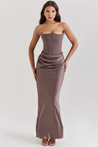 Madison corset maxi dress featuring a strapless structured bodice, soft draping at the hips and a body-skimming column silhouette. Lined for smooth coverage with gentle stretch that molds to the body. Composition: Cotton, Satin, Polyester, Elastane.
